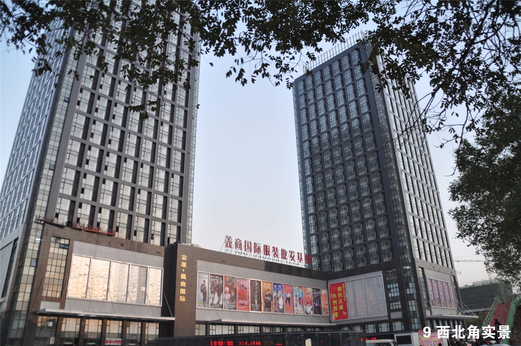 ���̹���